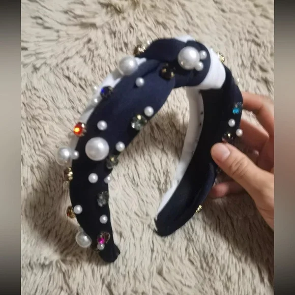 Pearl and Gem Embellished Headbands - Picture 3 of 8